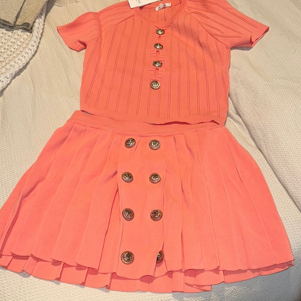 Pleated Skirt Set